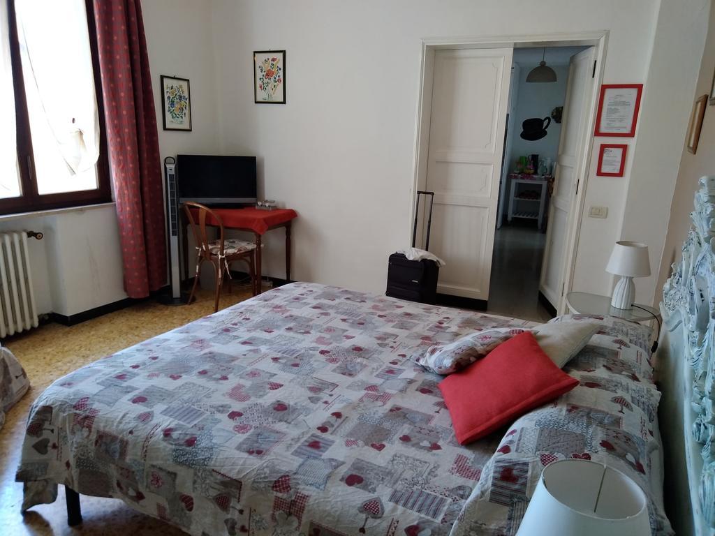 לינה וארוחת בוקר סיינה Casa Di Osio מראה חיצוני תמונה